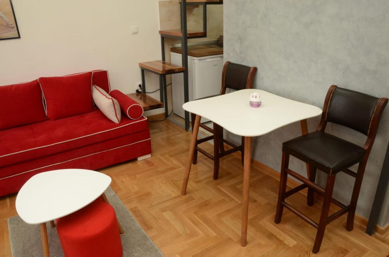 Apartman Djura Belgrado Exterior foto